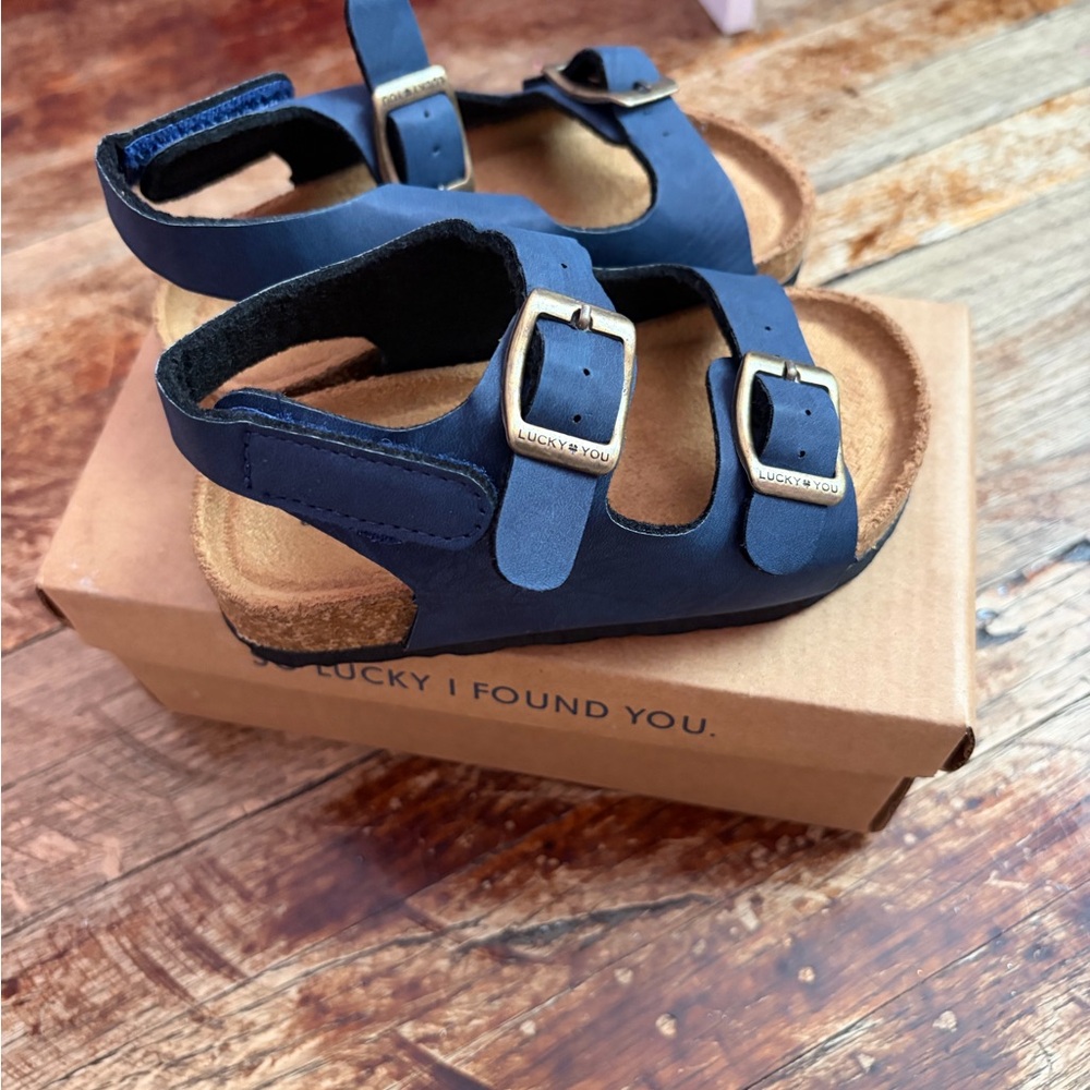 Lucky Brand Navy Kids Sandals with Buckles